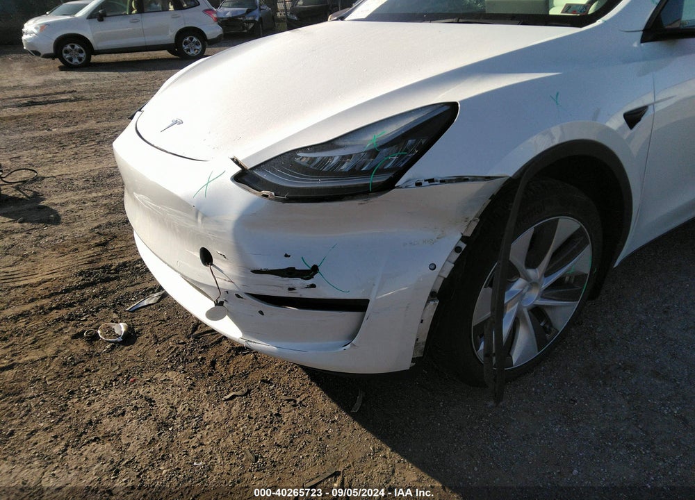 2021 TESLA MODEL Y LONG RANGE DUAL MOTOR ALL-WHEEL DRIVE VIN: 5YJYGDEE9MF303439