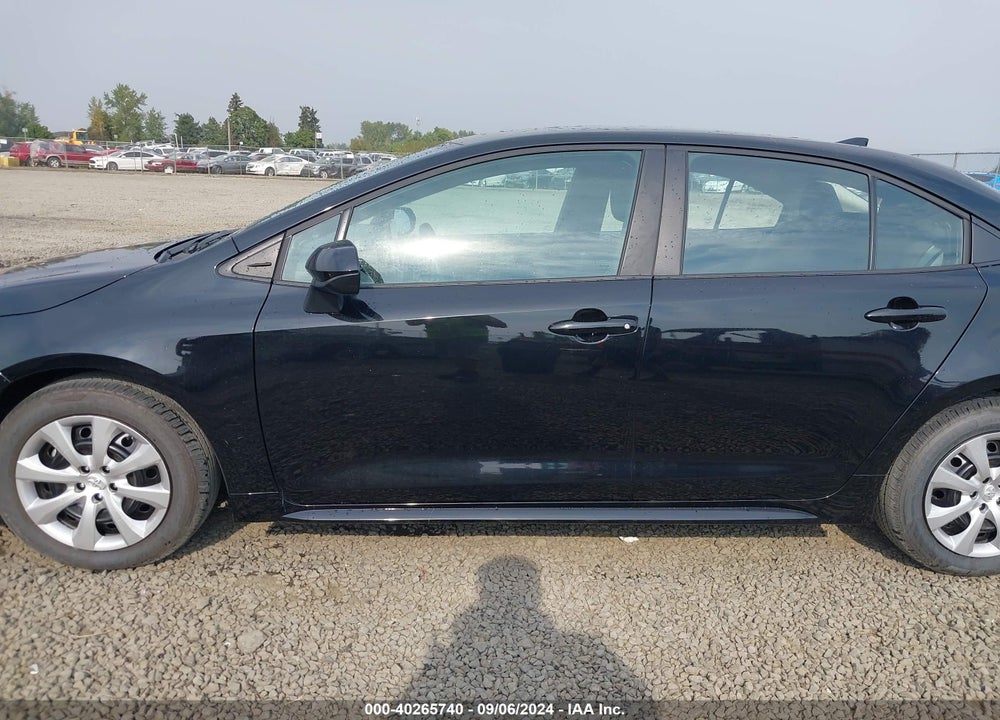 2024 TOYOTA COROLLA LE VIN: 5YFB4MDE5RP178158