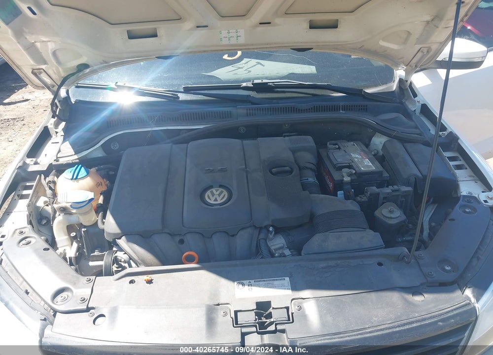 2012 VOLKSWAGEN JETTA 2.5L SE VIN: 3VWDX7AJ8CM343067