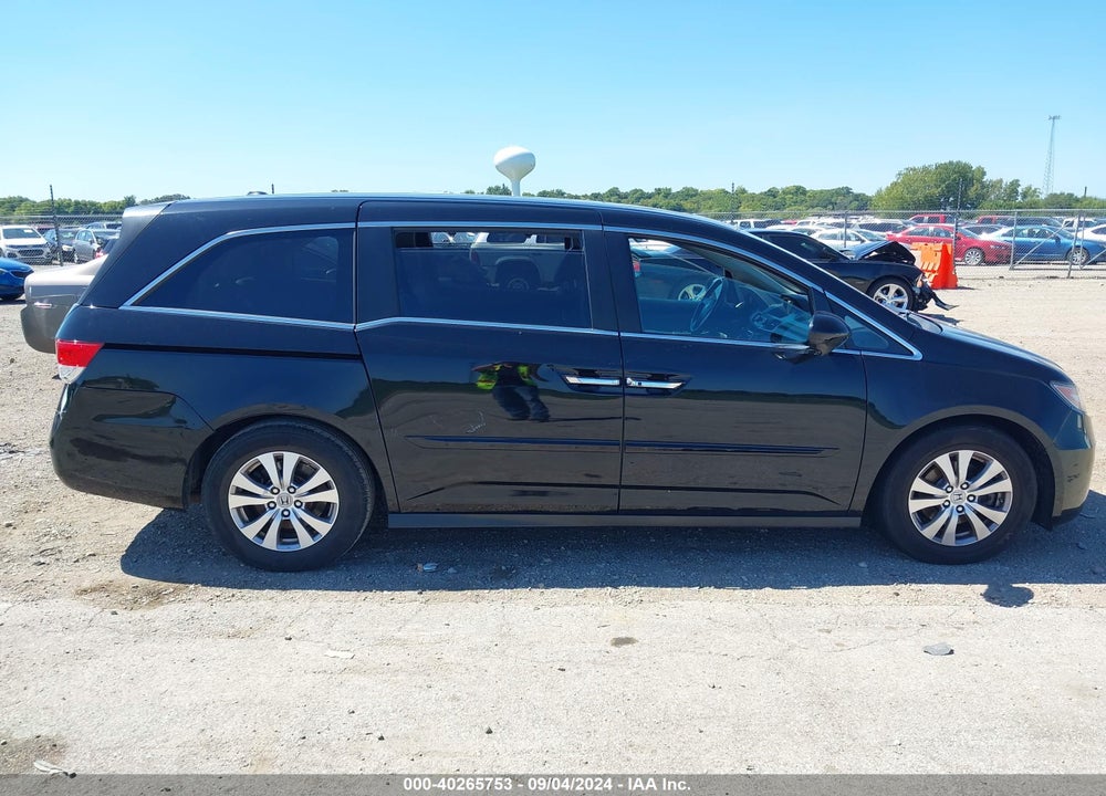 2015 HONDA ODYSSEY VIN: 5FNRL5H69FB055982