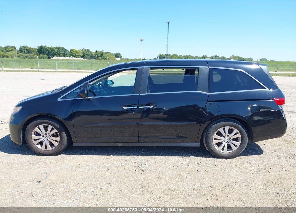 2015 HONDA ODYSSEY VIN: 5FNRL5H69FB055982