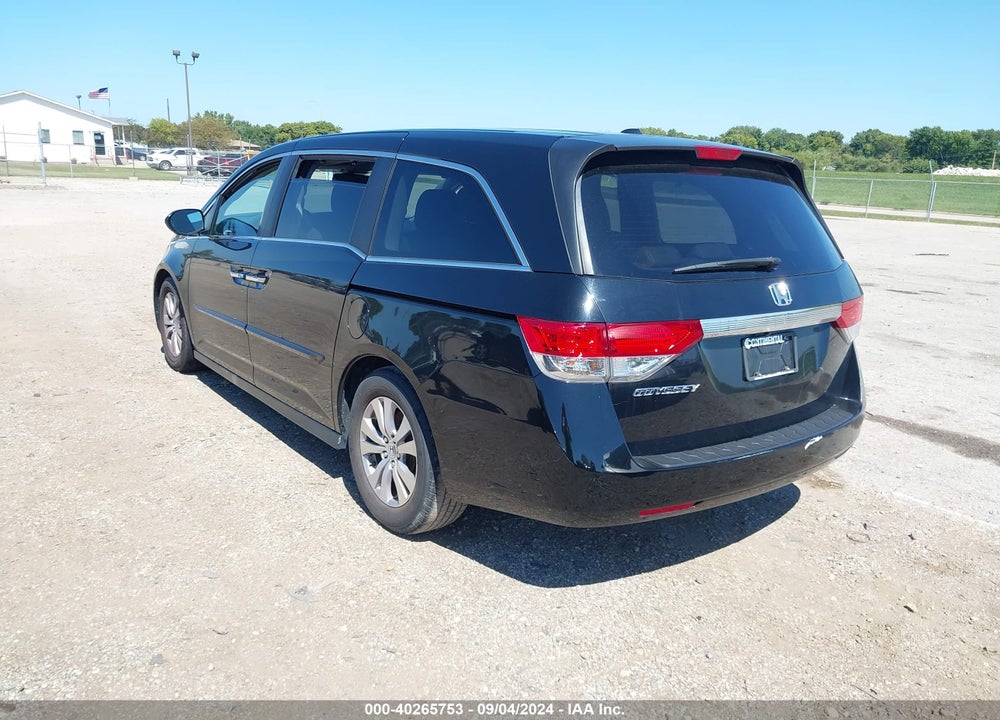 2015 HONDA ODYSSEY VIN: 5FNRL5H69FB055982