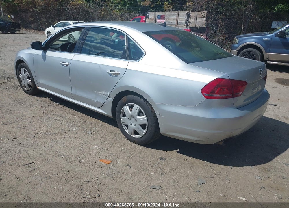 2013 VOLKSWAGEN PASSAT 3.6L V6 SE VIN: 1VWBM7A37DC039362