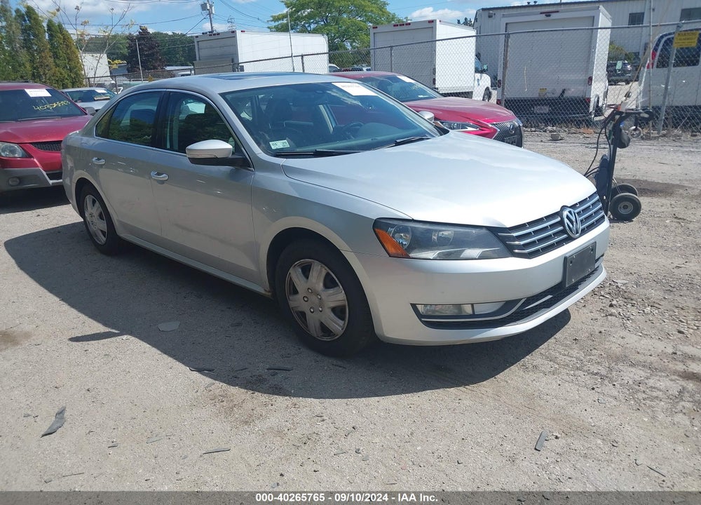 2013 VOLKSWAGEN PASSAT 3.6L V6 SE VIN: 1VWBM7A37DC039362