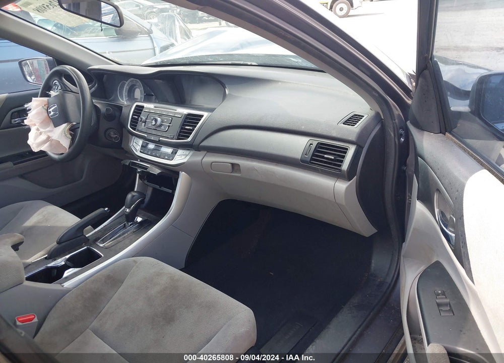2013 HONDA ACCORD LX VIN: 1HGCR2F30DA236861