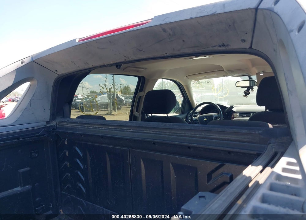 2011 CHEVROLET AVALANCHE 1500 LS VIN: 3GNTKEE35BG274873
