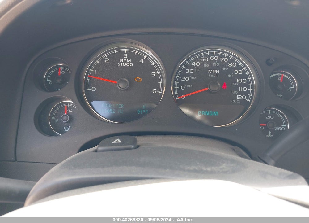 2011 CHEVROLET AVALANCHE 1500 LS VIN: 3GNTKEE35BG274873