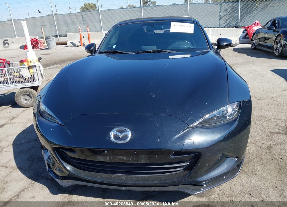 2017 MAZDA MX-5 MIATA CLUB VIN: JM1NDAC77H0121855