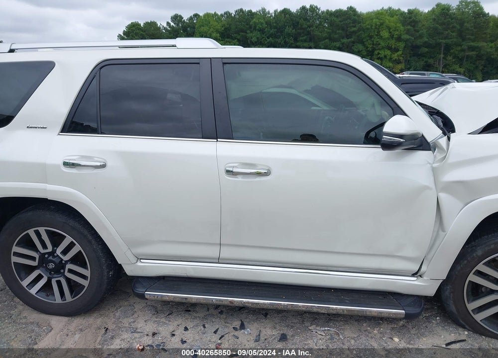 2018 TOYOTA 4RUNNER VIN: JTEBU5JR1J5518657