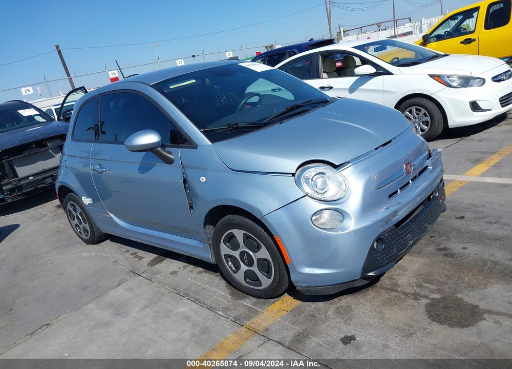 2015 FIAT 500E BATTERY ELECTRIC VIN: 3C3CFFGE4FT749724