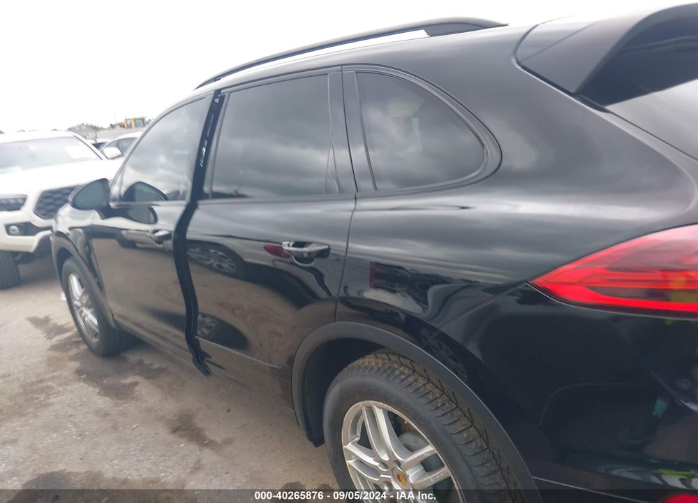 2018 PORSCHE CAYENNE VIN: WP1AA2A25JKA00612