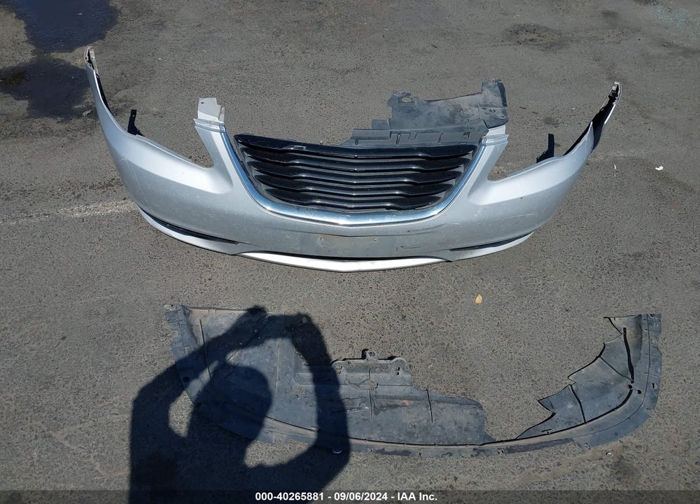 2012 CHRYSLER 200 TOURING VIN: 1C3CCBBG5CN305483