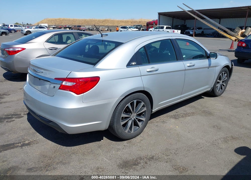2012 CHRYSLER 200 TOURING VIN: 1C3CCBBG5CN305483