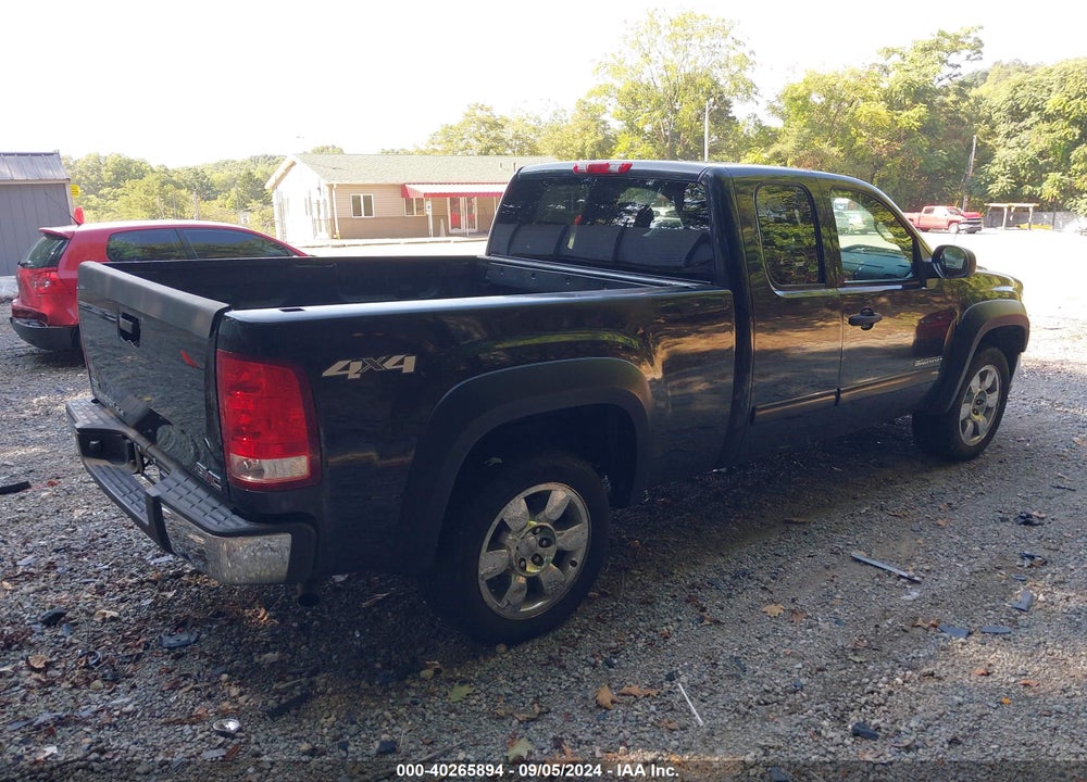 2011 GMC SIERRA 1500 SLE VIN: 1GTR2VE36BZ125665