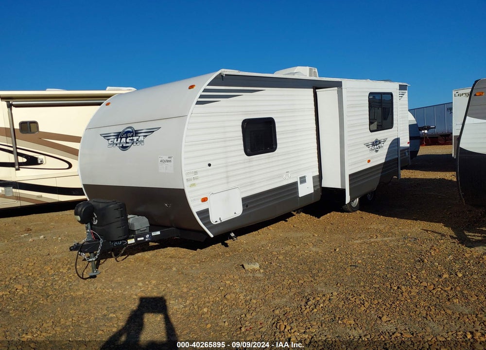 2021 FOREST RIVER SHASTA MODEL#25RS VIN: 5ZT2SSPB8ME016265