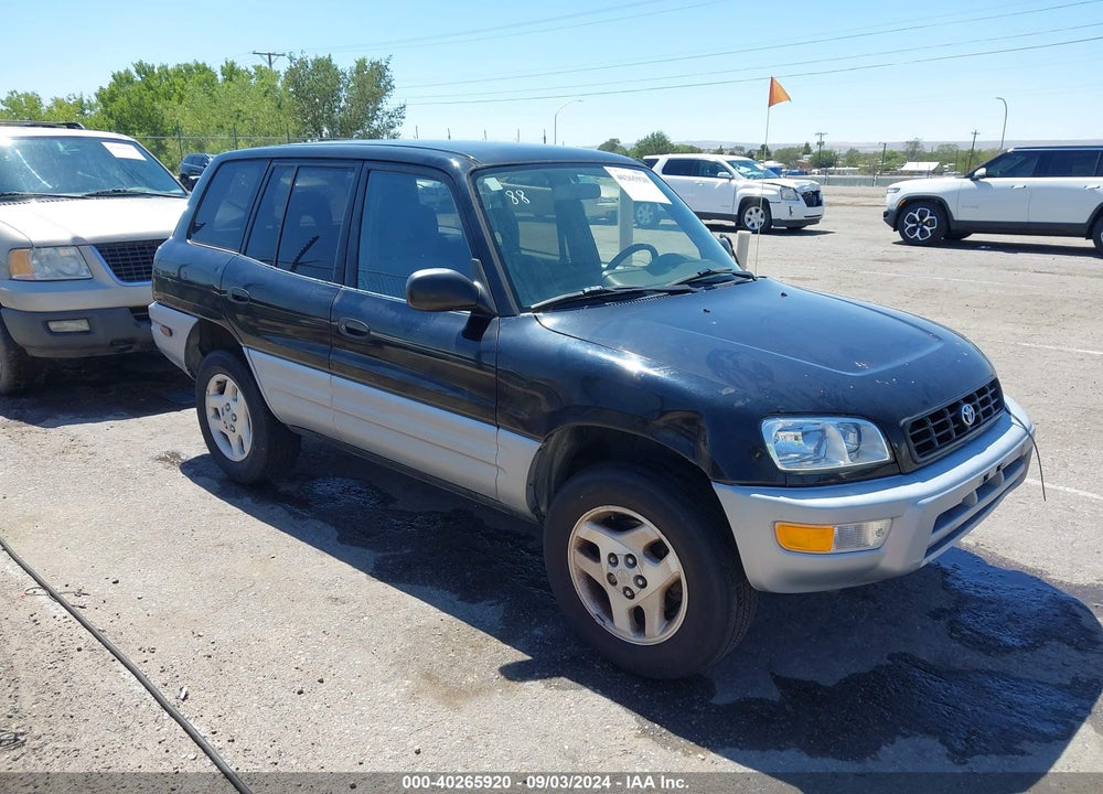 1998 TOYOTA RAV4 VIN: JT3HP10V3W7088823