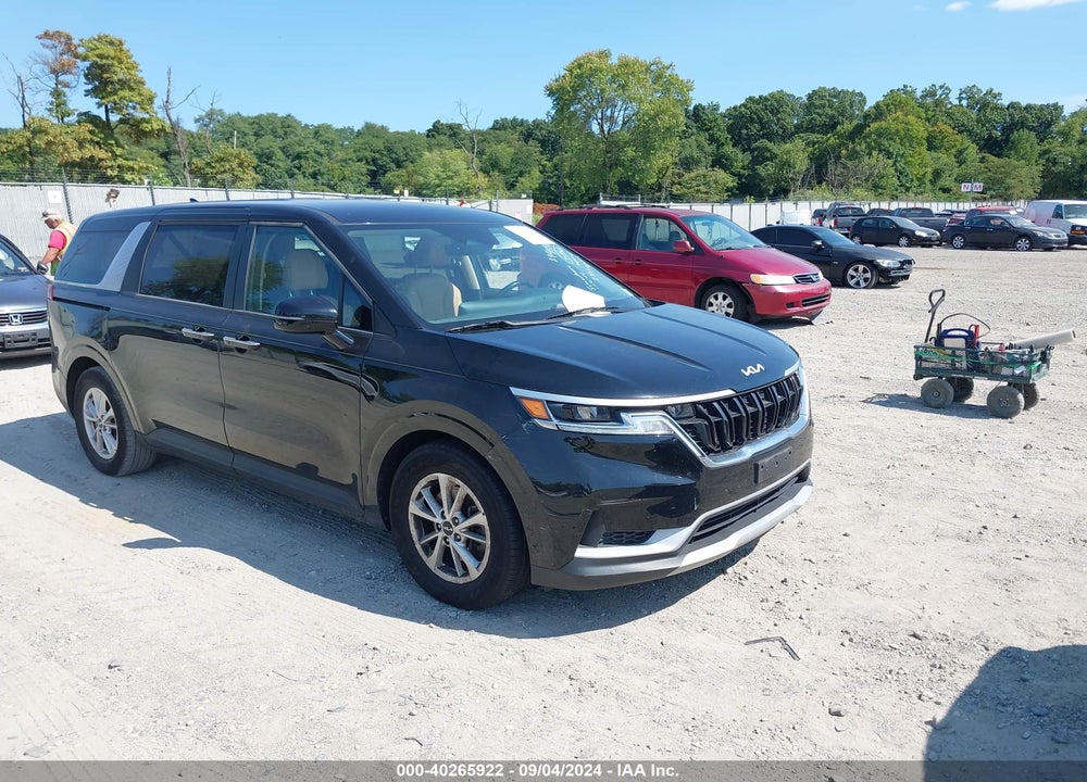 2022 KIA CARNIVAL MPV LX SEAT PACKAGE VIN: KNDNB4H32N6133465