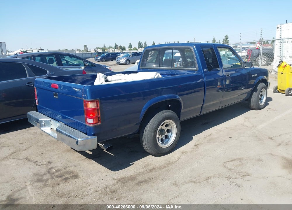 1992 DODGE DAKOTA VIN: 1B7FL23X7NS508516