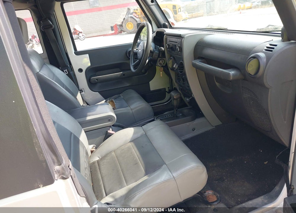 2008 JEEP WRANGLER X VIN: 1J4FA24198L546676