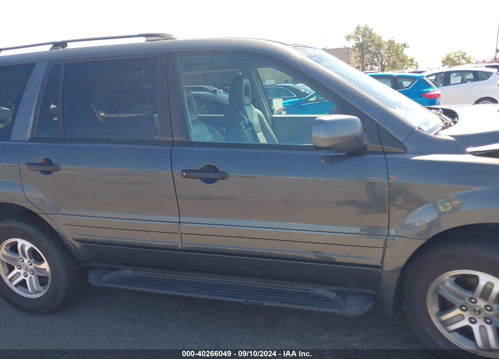 2004 HONDA PILOT EX-L VIN: 2HKYF18654H611618
