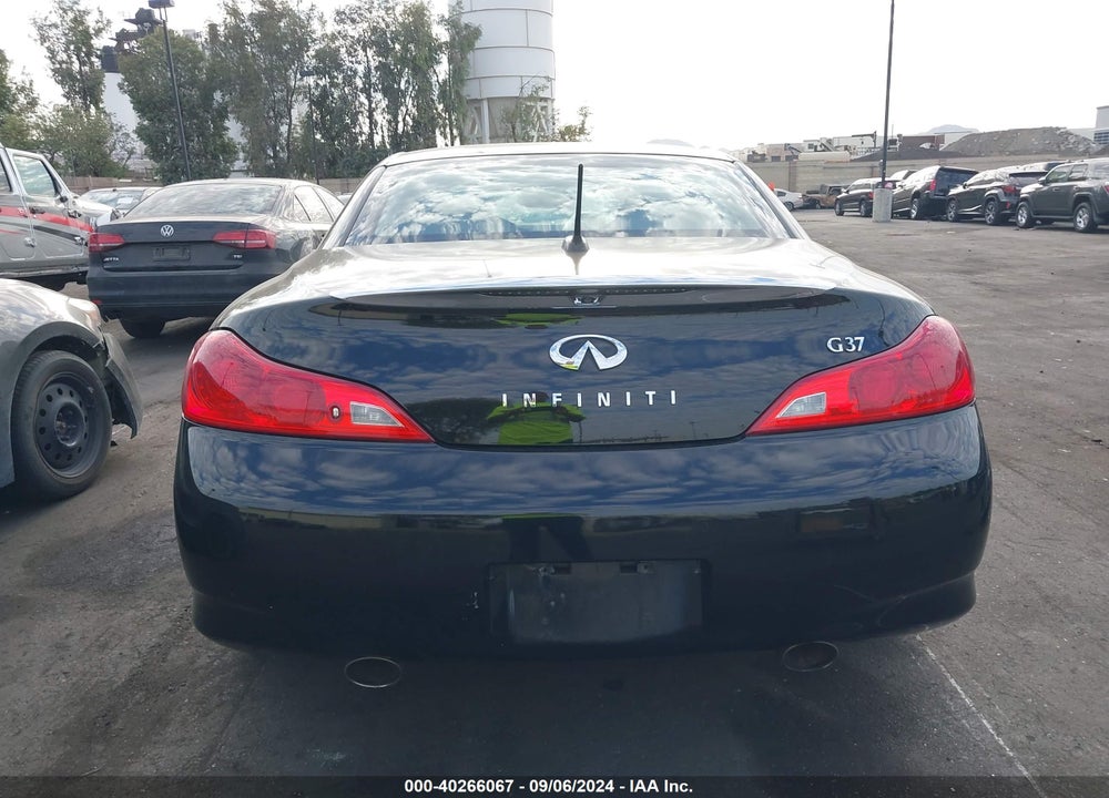 2009 INFINITI G37 VIN: JNKCV66E59M721939