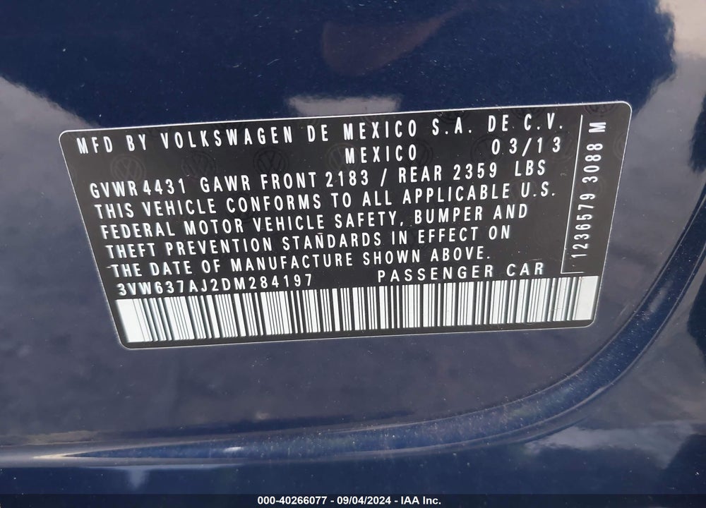 2013 VOLKSWAGEN JETTA HYBRID SEL VIN: 3VW637AJ2DM284197
