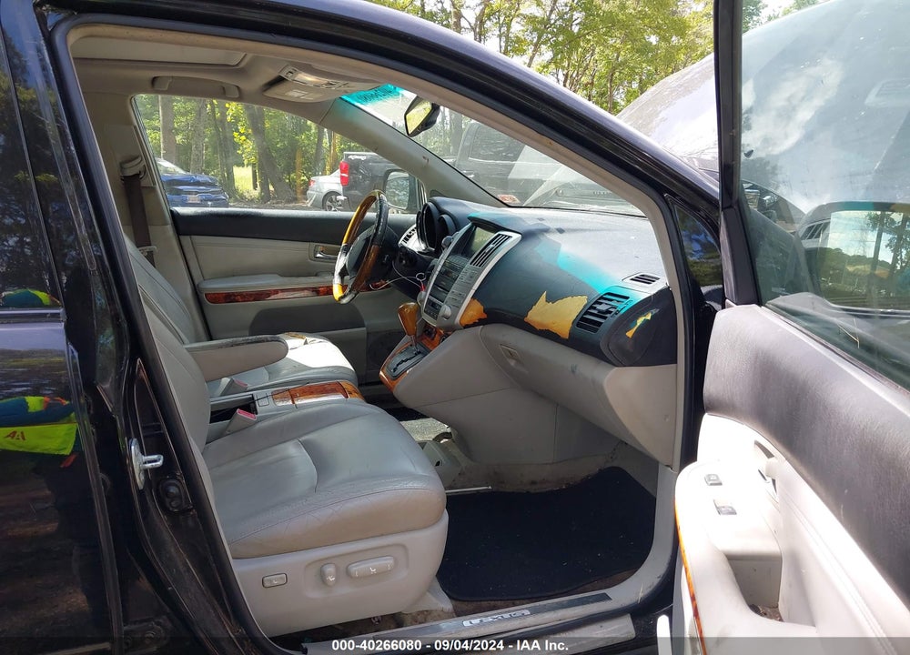 2008 LEXUS RX 350 VIN: 2T2HK31U28C071892