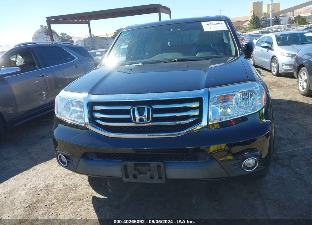 2015 HONDA PILOT SE VIN: 5FNYF4H36FB012915