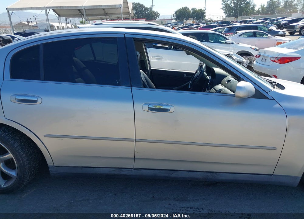 2003 INFINITI G35 BASE W/6 SPEED MANUAL VIN: JNKCV51E03M321537
