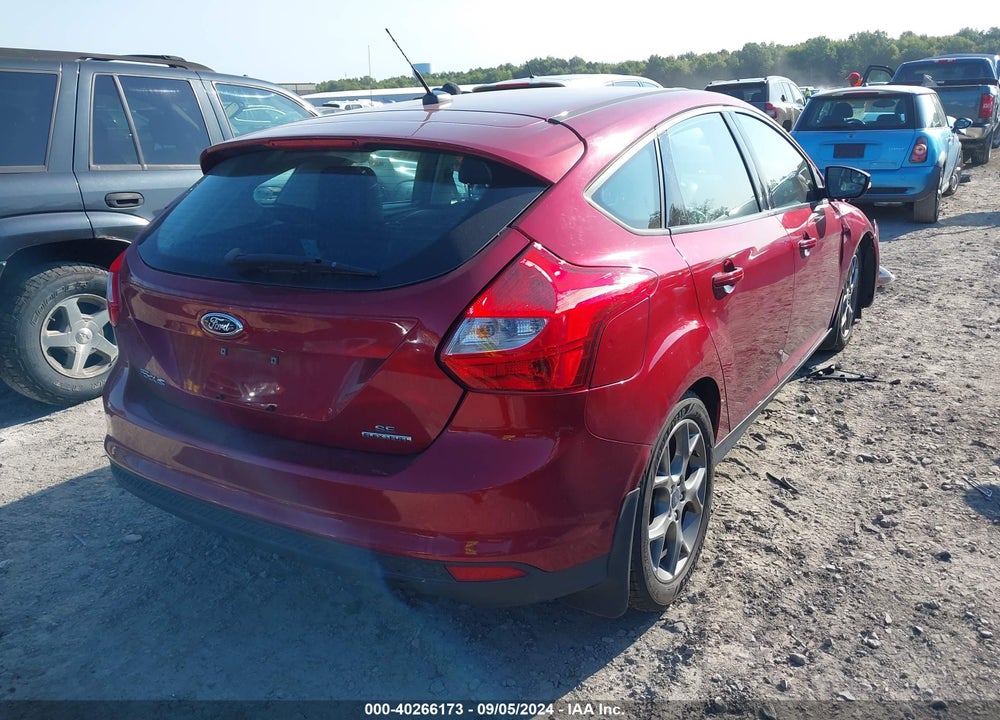 2014 FORD FOCUS SE VIN: 1FADP3K24EL275461