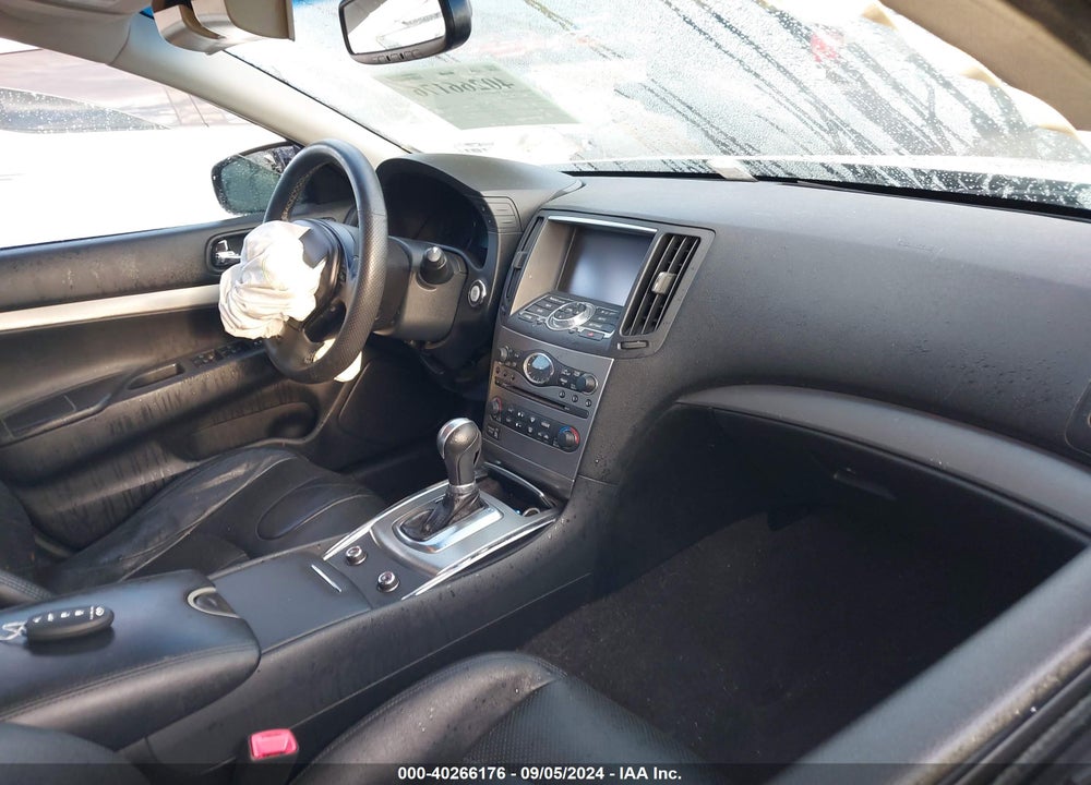 2011 INFINITI G37 JOURNEY VIN: JN1CV6AP4BM503834