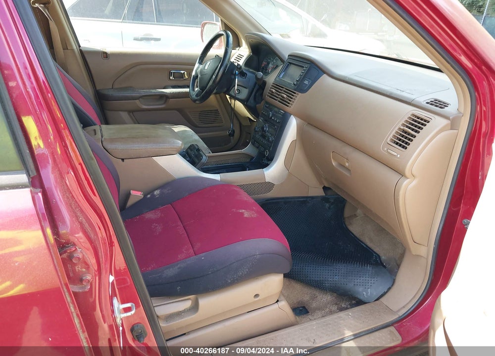 2005 HONDA PILOT EX-L VIN: 2HKYF187X5H571708