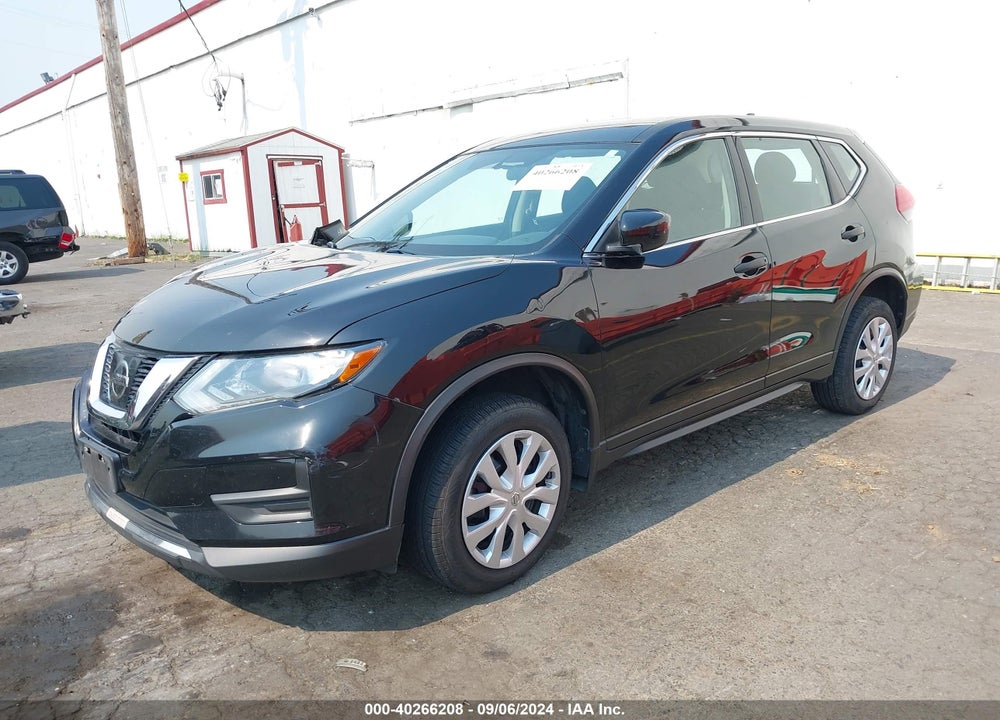 2017 NISSAN ROGUE S VIN: 5N1AT2MV3HC893610