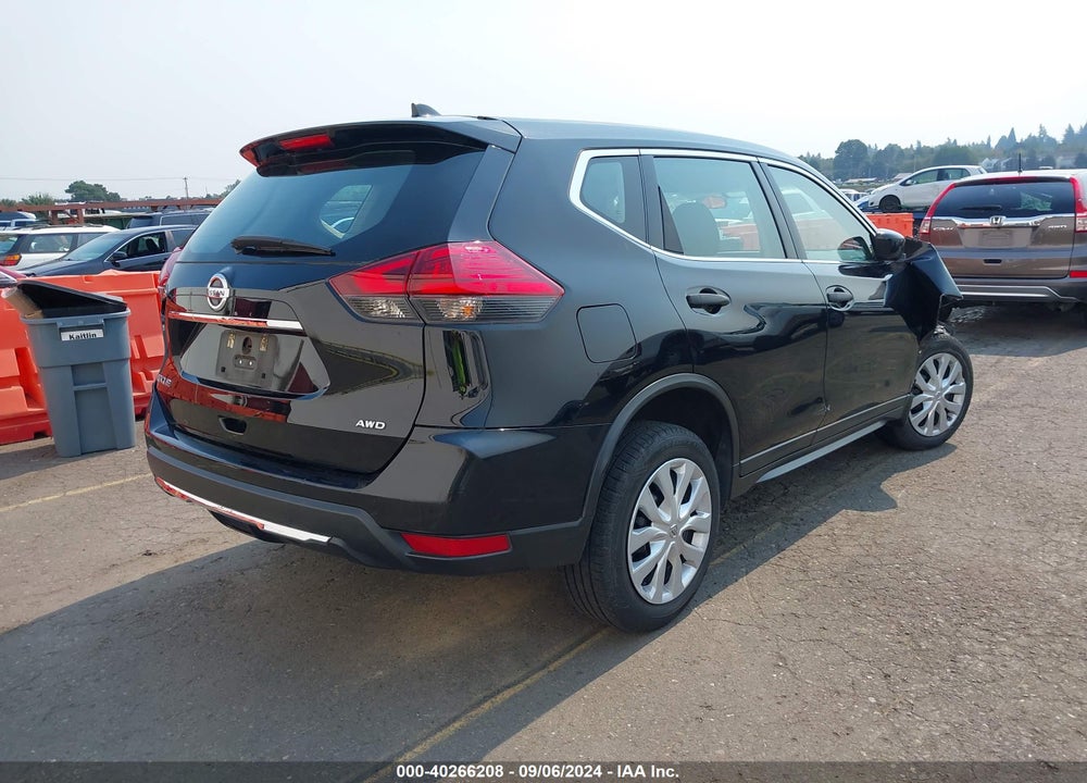 2017 NISSAN ROGUE S VIN: 5N1AT2MV3HC893610