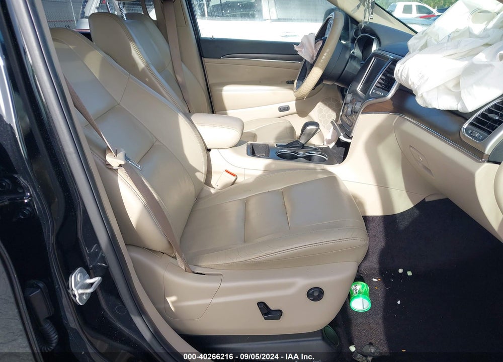 2017 JEEP GRAND CHEROKEE LIMITED 4X2 VIN: 1C4RJEBG1HC626632