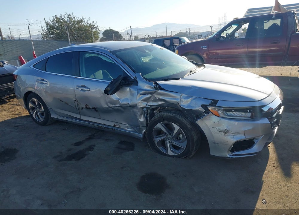 2019 HONDA INSIGHT EX VIN: 19XZE4F58KE023233