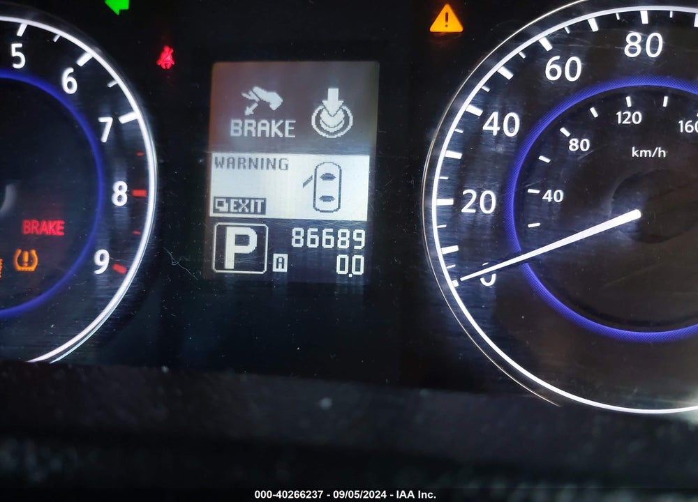 2011 INFINITI G37X VIN: JN1CV6AR5BM405980