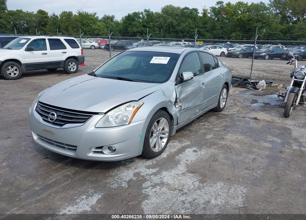 2011 NISSAN ALTIMA 3.5 SR VIN: 1N4BL2AP7BN465846