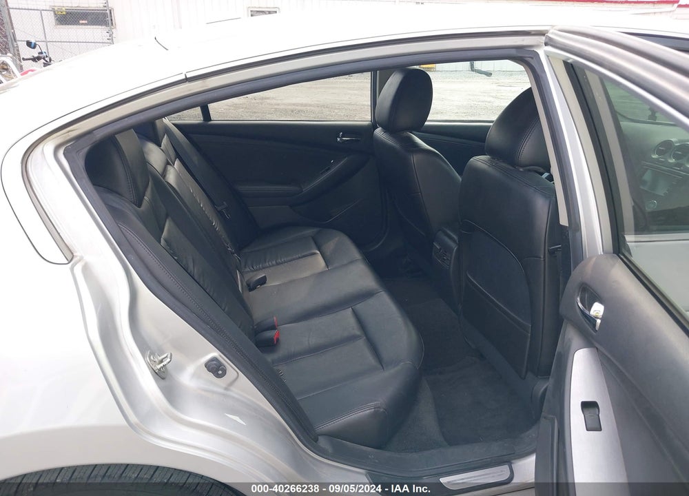 2011 NISSAN ALTIMA 3.5 SR VIN: 1N4BL2AP7BN465846