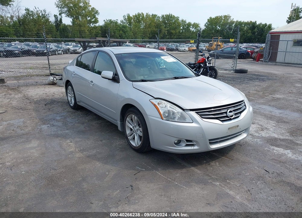 2011 NISSAN ALTIMA 3.5 SR VIN: 1N4BL2AP7BN465846