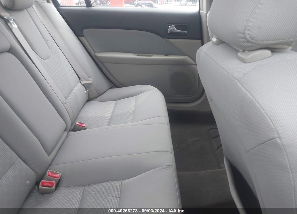 2010 FORD FUSION VIN: 3FAHP0HA3AR399697