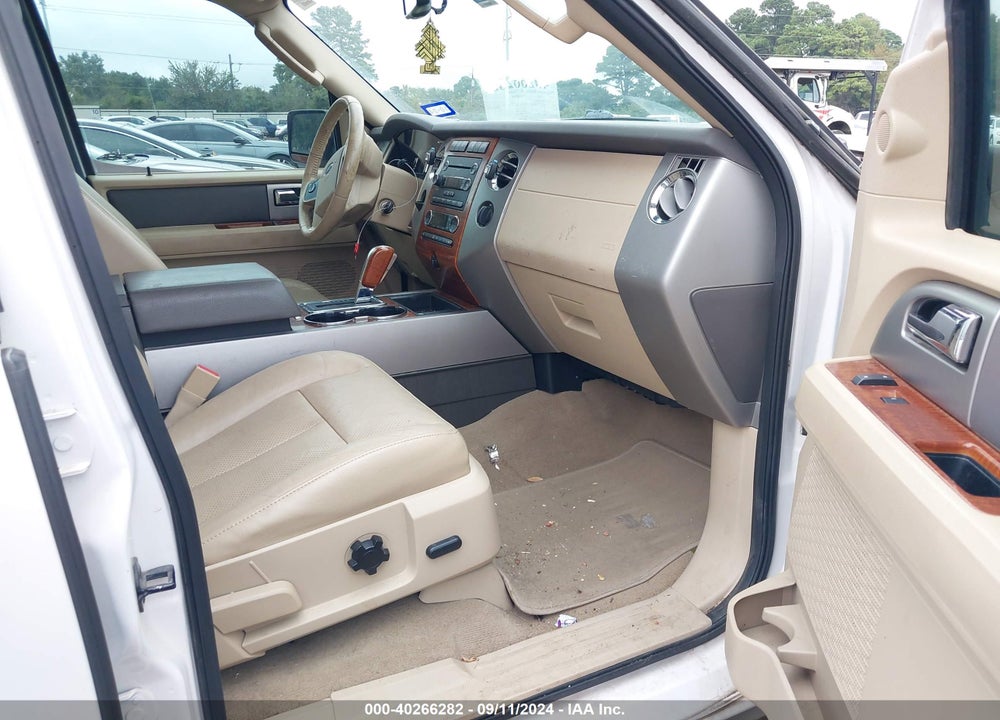 2010 FORD EXPEDITION EDDIE BAUER/KING RANCH VIN: 1FMJU1H5XAEA00974