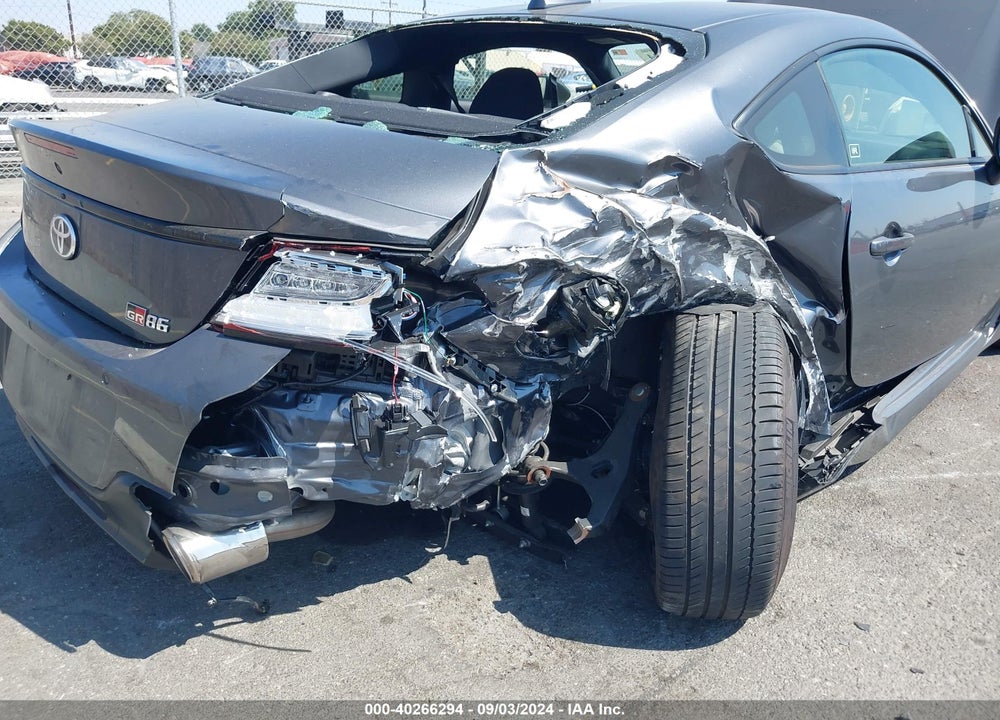 2023 TOYOTA GR86 VIN: JF1ZNBC16P8762663