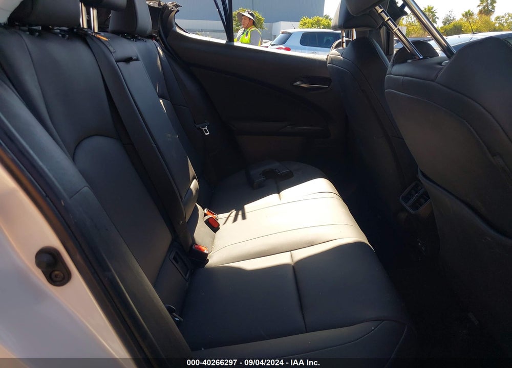 2022 LEXUS UX 250H VIN: JTHX9JBH2N2055914