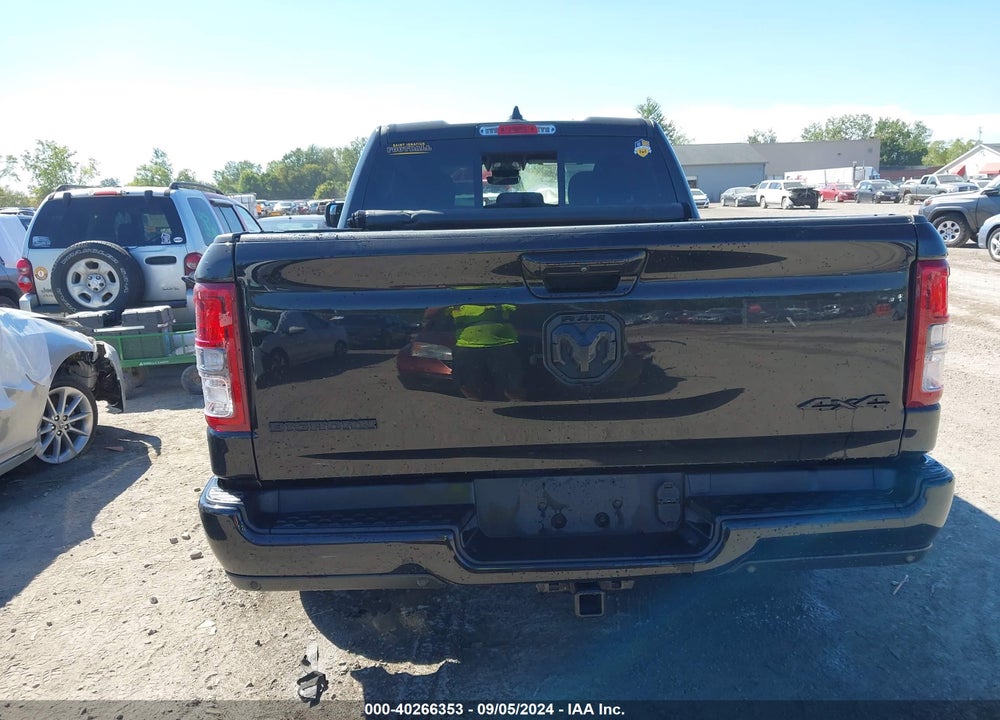 2021 RAM 1500 BIG HORN QUAD CAB 4X4 6'4 BOX VIN: 1C6RRFBG8MN737540