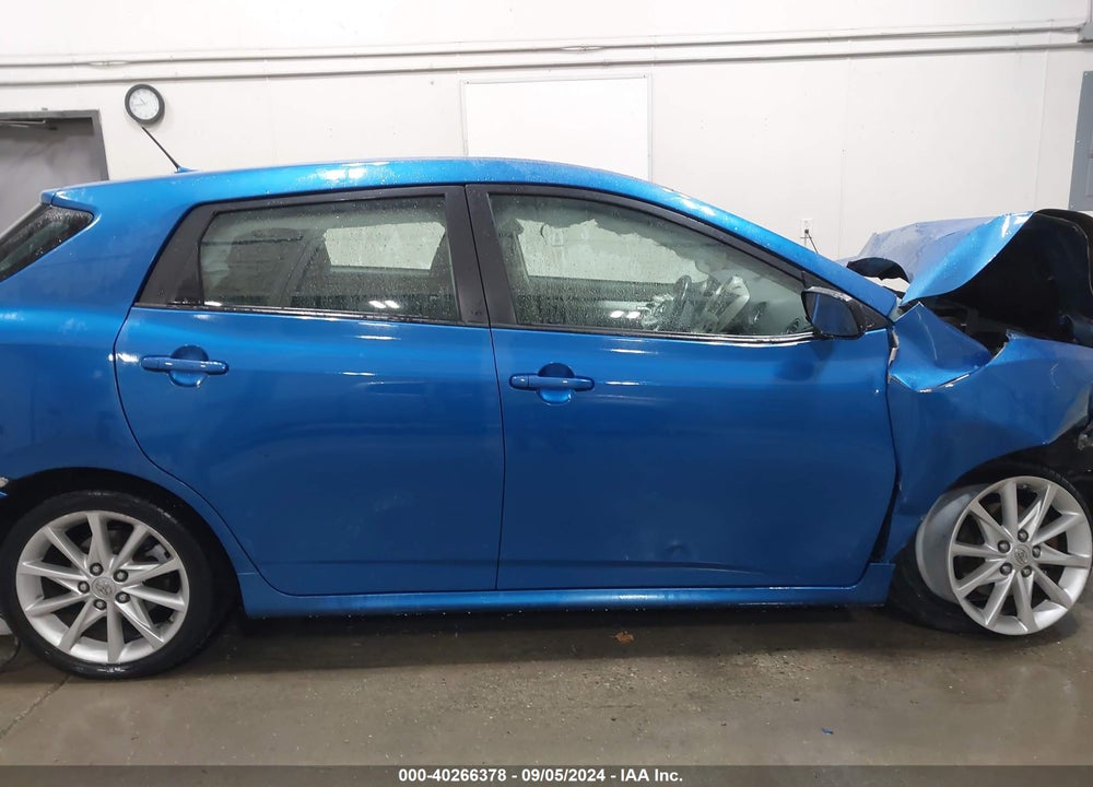 2009 TOYOTA MATRIX S VIN: 2T1LE40E49C003584