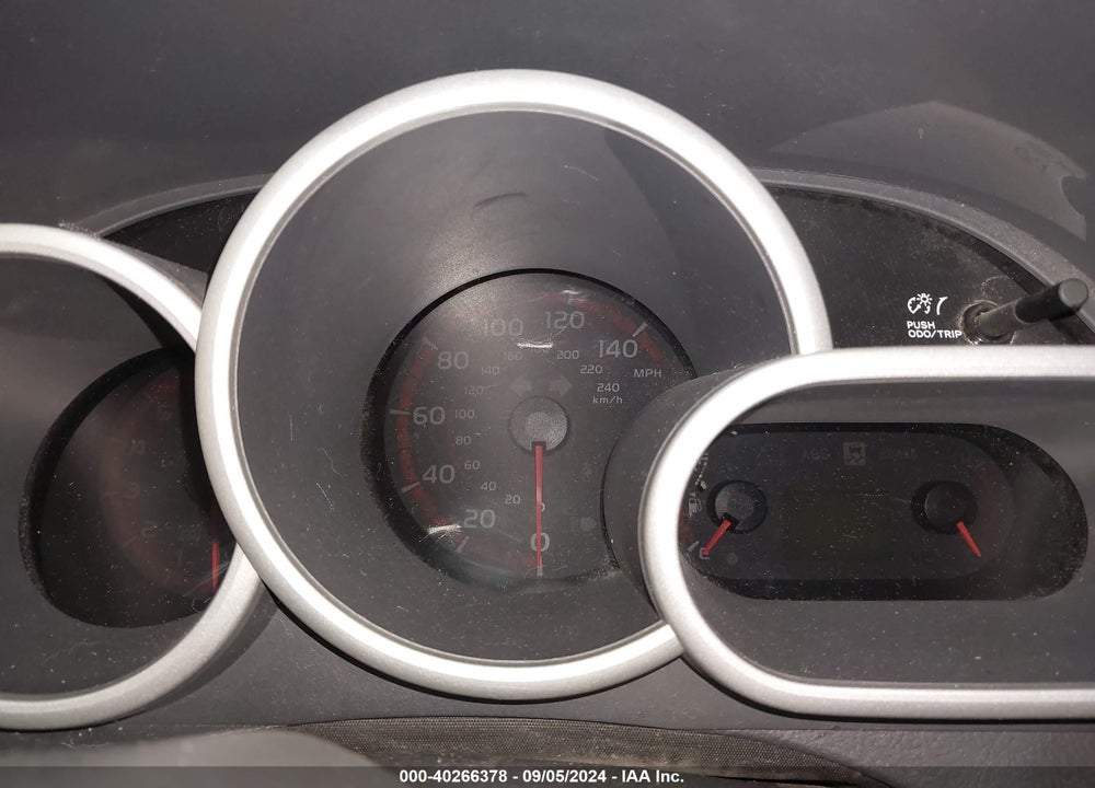 2009 TOYOTA MATRIX S VIN: 2T1LE40E49C003584