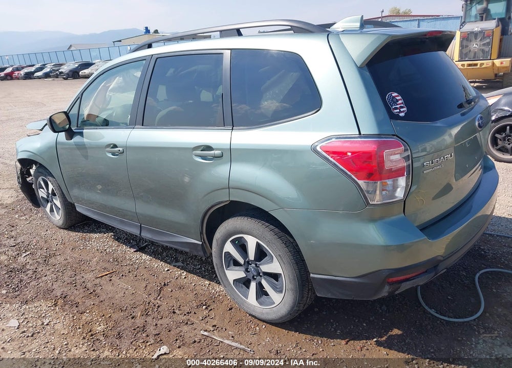 2018 SUBARU FORESTER 2.5I PREMIUM VIN: JF2SJAECXJH454579