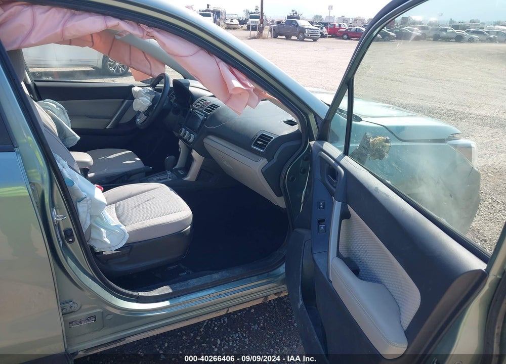 2018 SUBARU FORESTER 2.5I PREMIUM VIN: JF2SJAECXJH454579