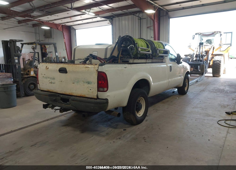 2004 FORD F-350 XL/XLT VIN: 1FTSF30P34EC19128